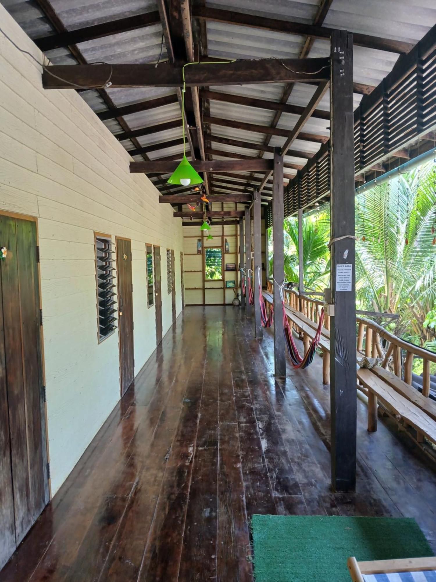 Happy Days Guest House Ko Kut Exterior photo