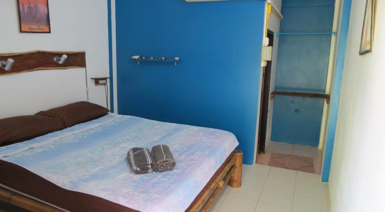 Happy Days Guest House Ko Kut Exterior photo
